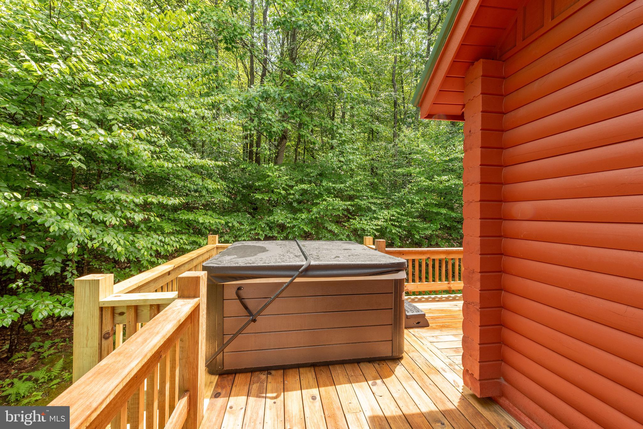 GALLATIN WOODS - Residential