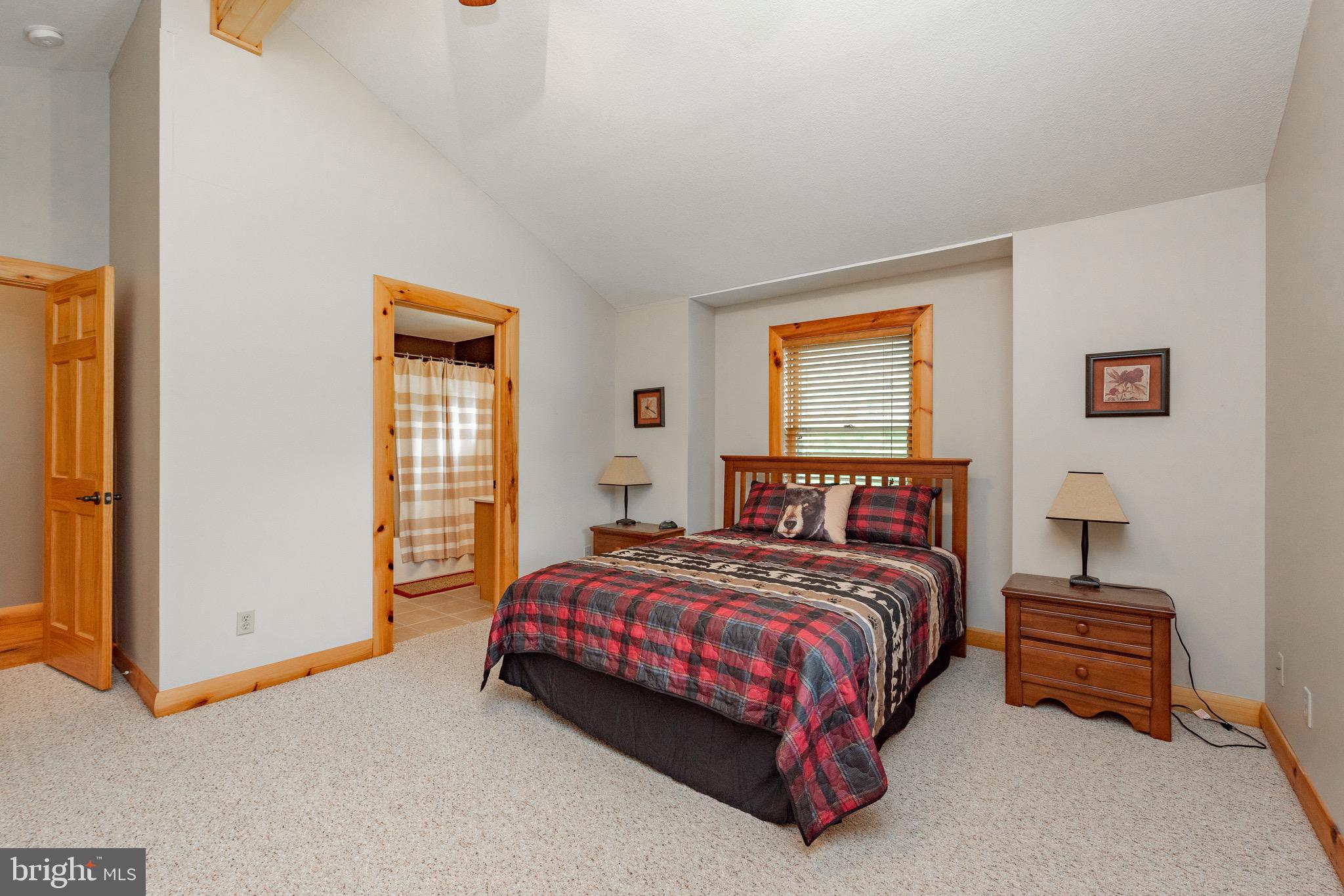 GALLATIN WOODS - Residential