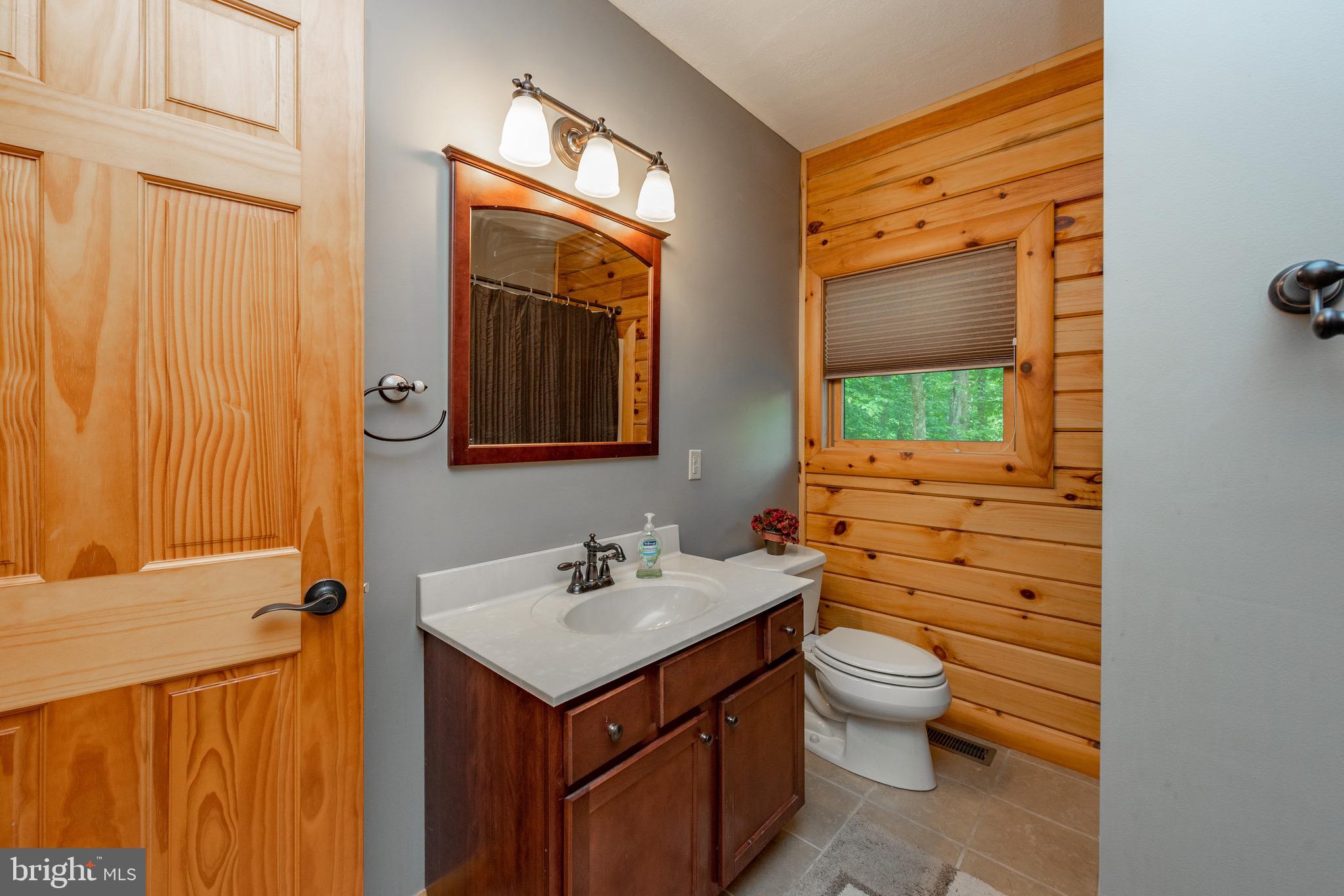 GALLATIN WOODS - Residential