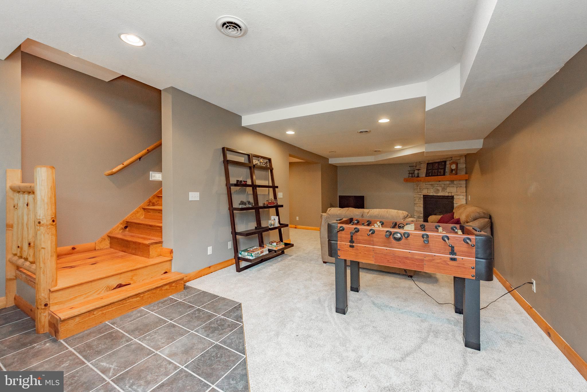 GALLATIN WOODS - Residential