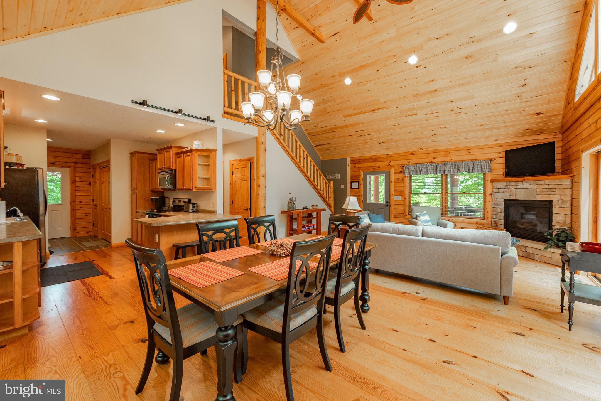 GALLATIN WOODS - Residential