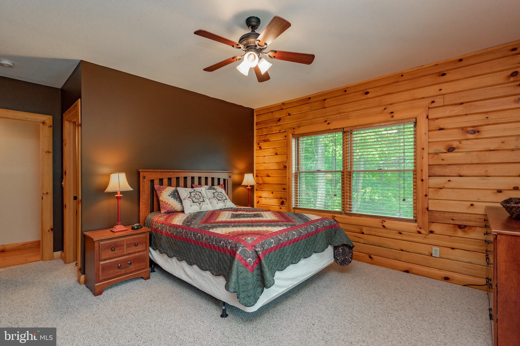 GALLATIN WOODS - Residential