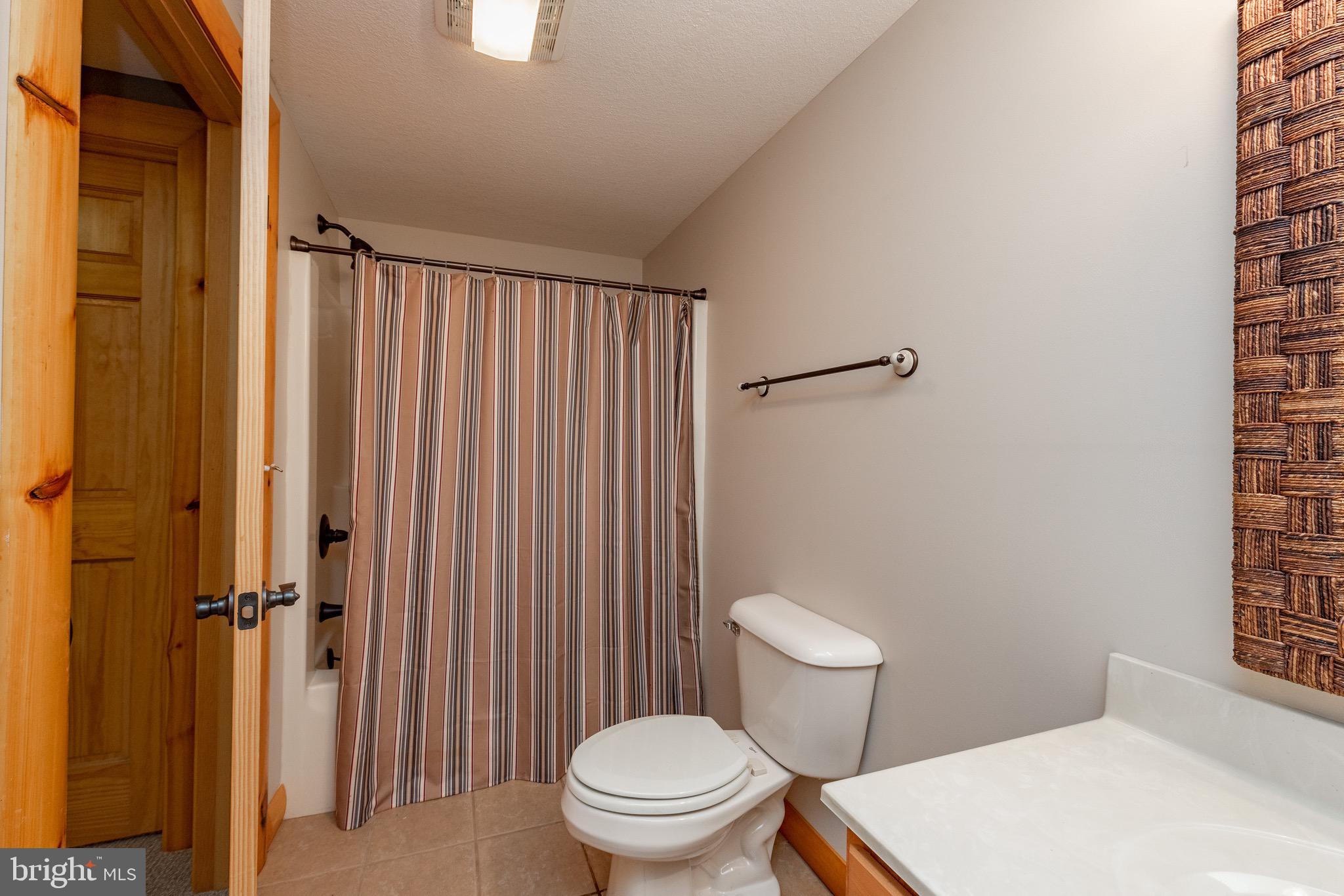 GALLATIN WOODS - Residential