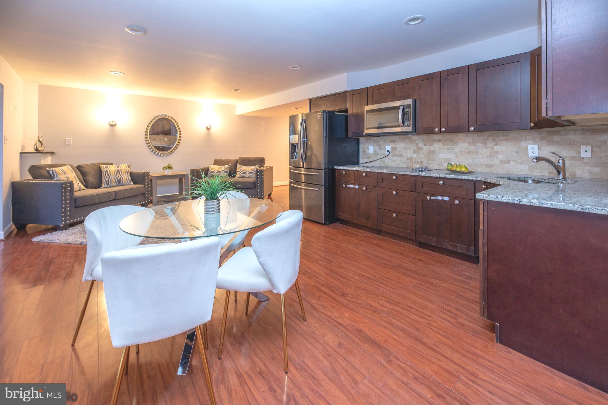 LOCHEWOOD - Residential