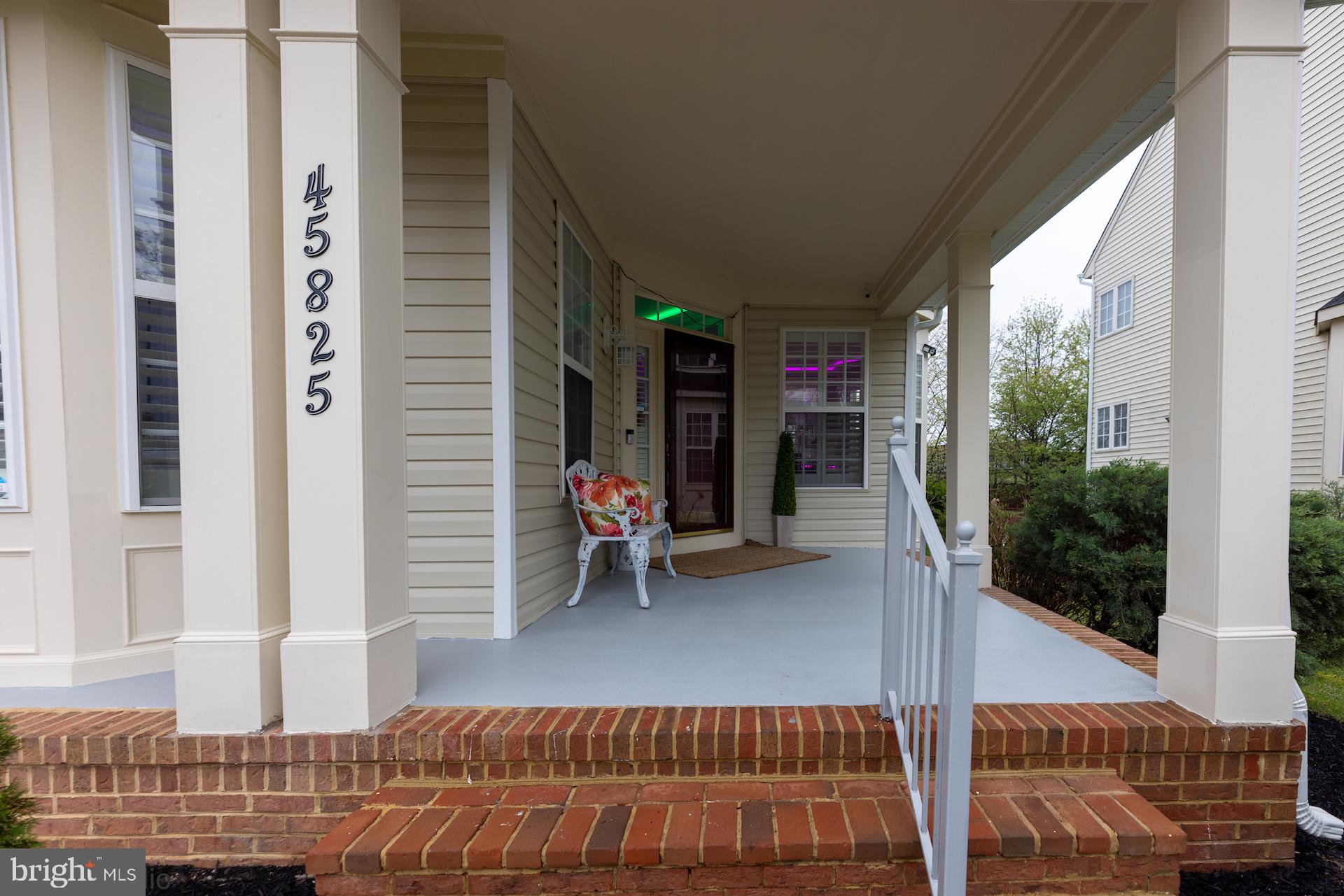 LOCHEWOOD - Residential