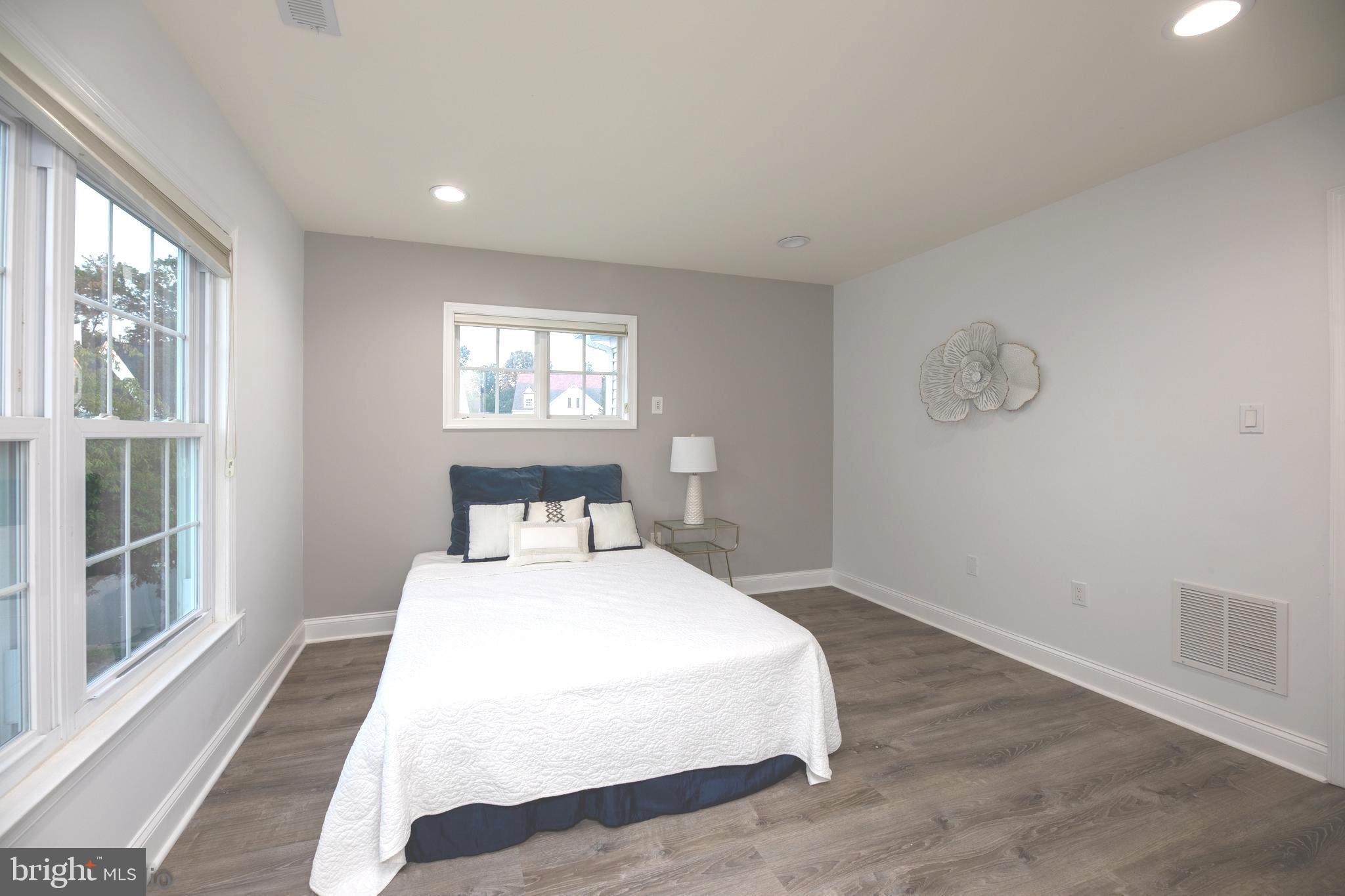 LOCHEWOOD - Residential