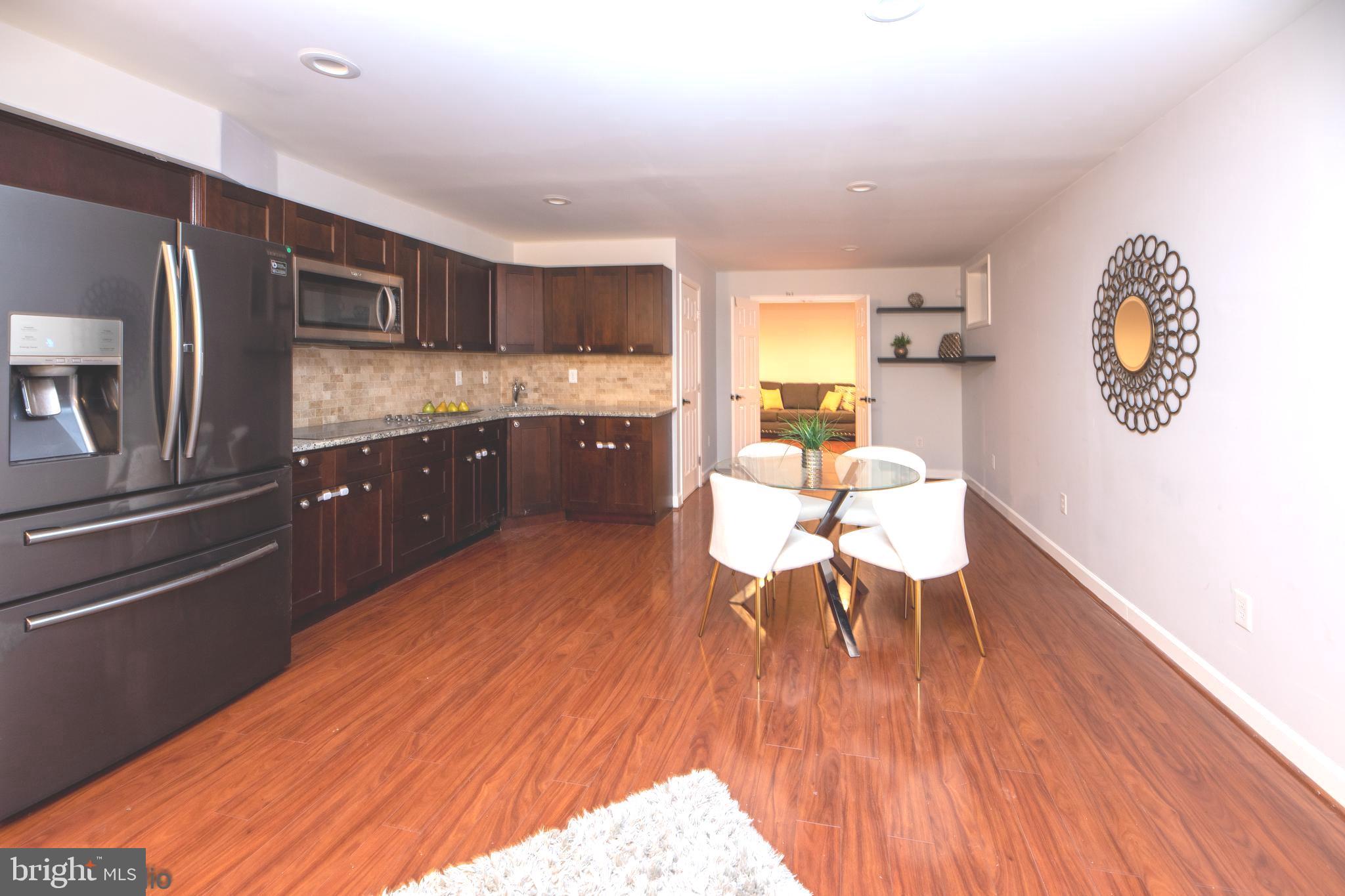 LOCHEWOOD - Residential