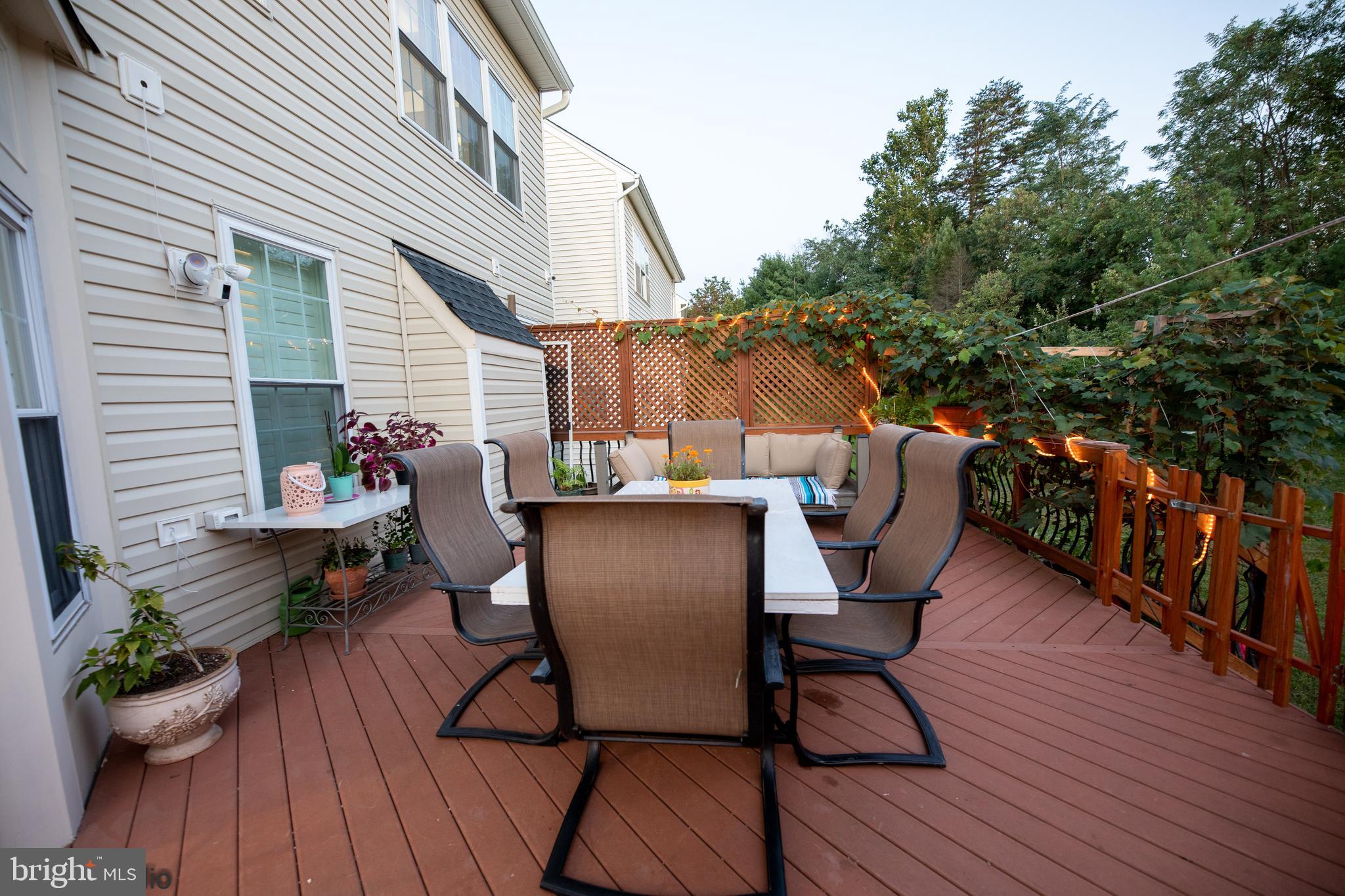 LOCHEWOOD - Residential