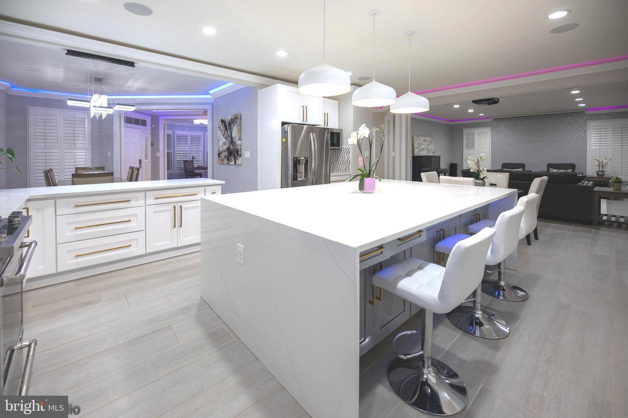 LOCHEWOOD - Residential