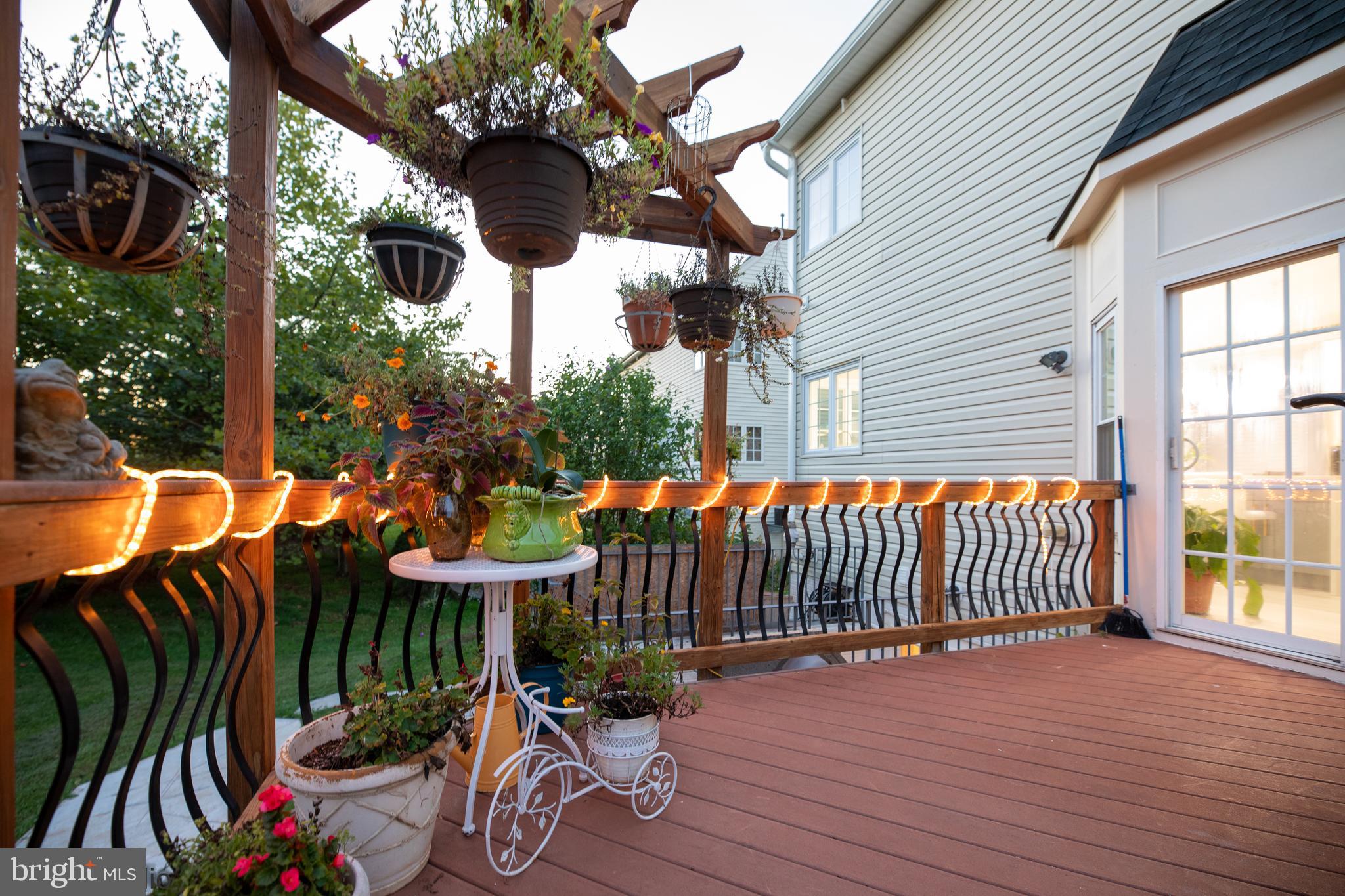 LOCHEWOOD - Residential