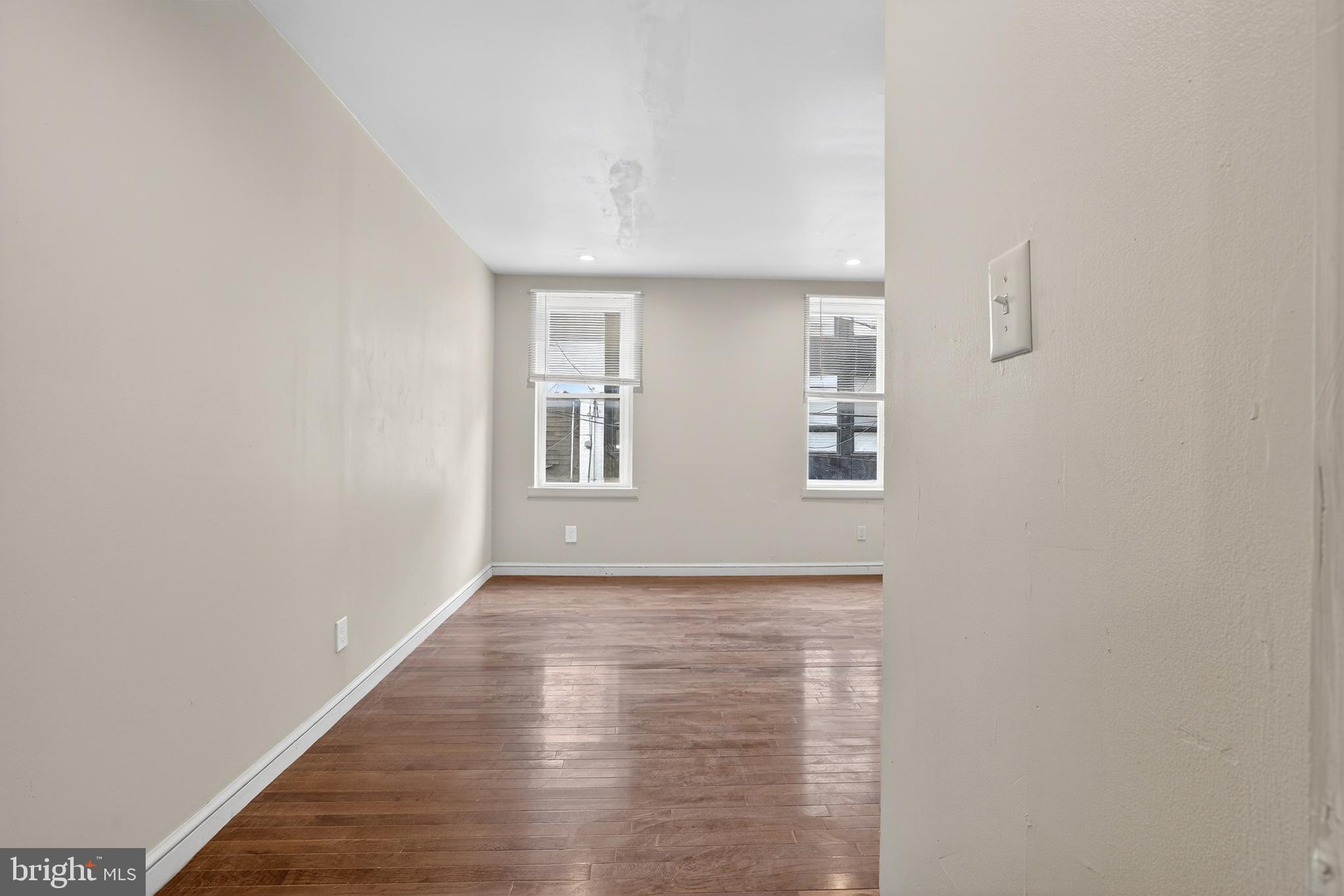 GRAYS FERRY - Residential