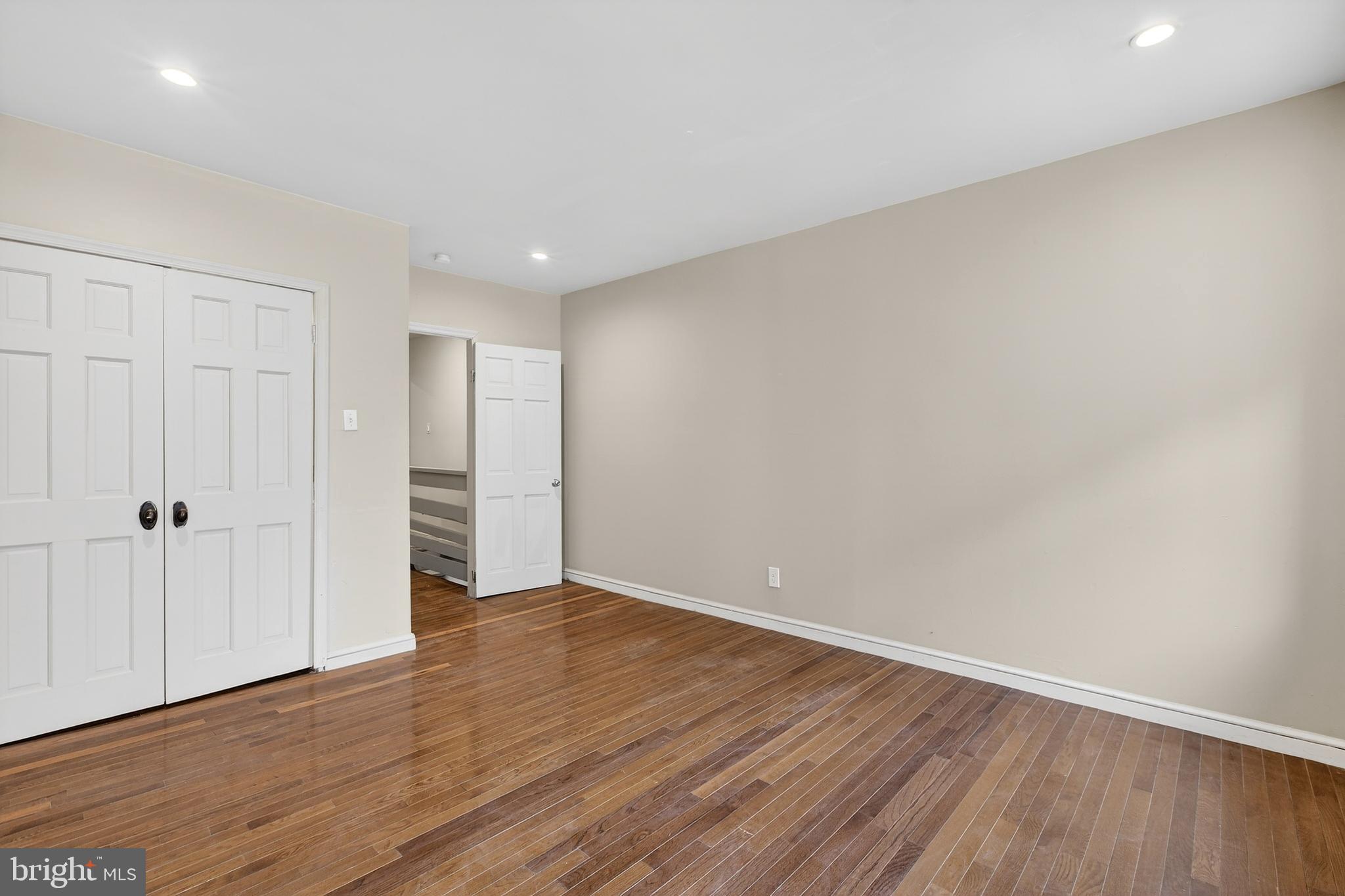 GRAYS FERRY - Residential