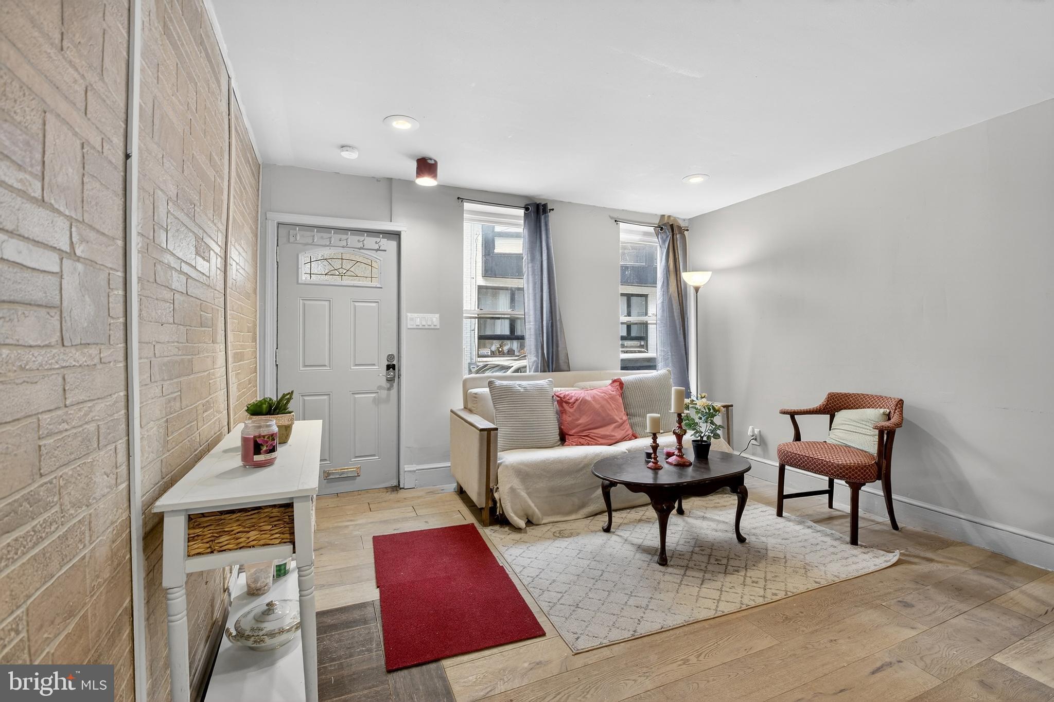 GRAYS FERRY - Residential