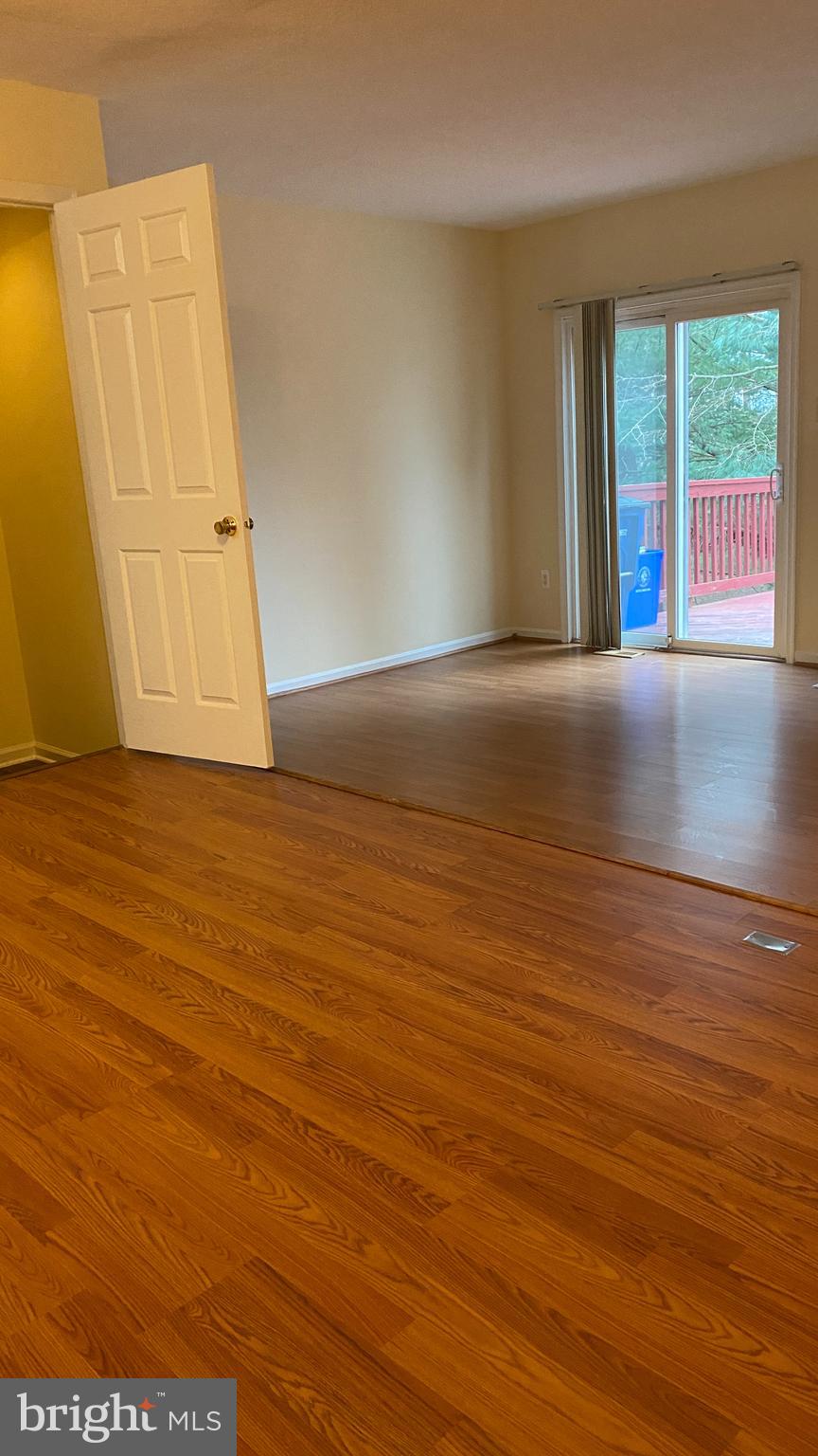 VALLEY STREAM ESTATES - Residential Lease