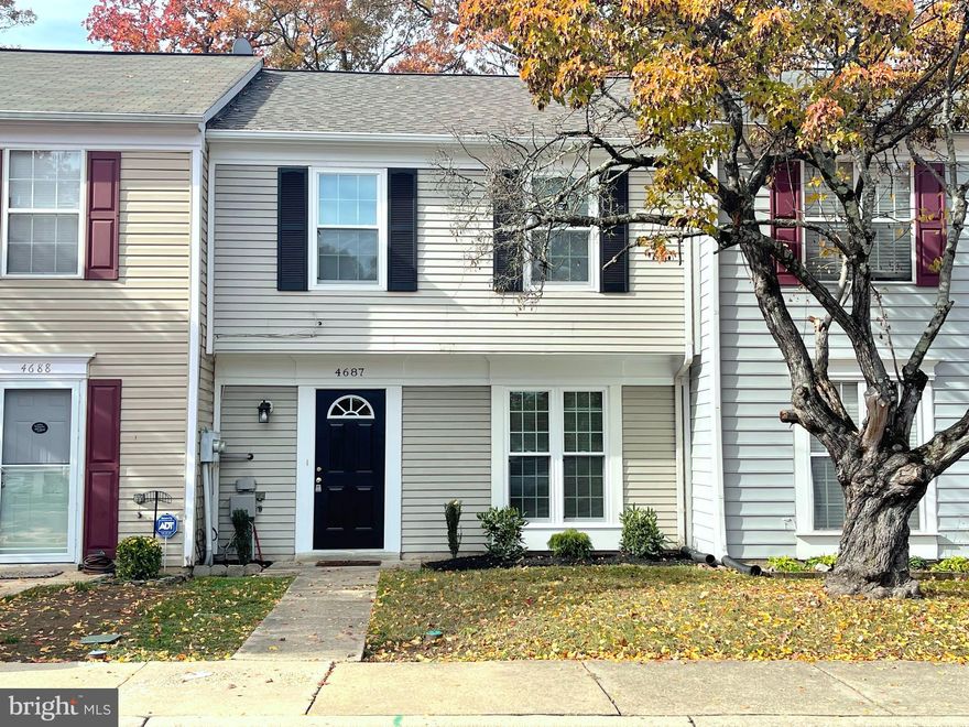 Updated 3BR 1.5FB two level end unit luxury town home.  On the main level, which is entirely floored in luxury vinyl planking, are the kitchen with table space and updated stainless steel appliances, living room and half bath.  On the upper level are two bedrooms, one full bath, the Primary bedroom and laundry area. Patio and attached storage shed in fenced rear yard of home.  Lancaster community center close by with in-ground pool, rec center, play ground, ball courts and more. Walking trails throughout community. Close to the many amenities offered by the Waldorf area.  Seller can accomodate a quick settlement.