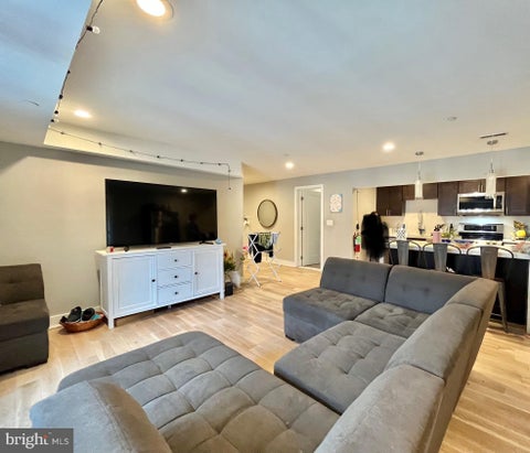 Condo For Rent - 922 N 17th Street #C<br/> PHILADELPHIA, PA 19130
