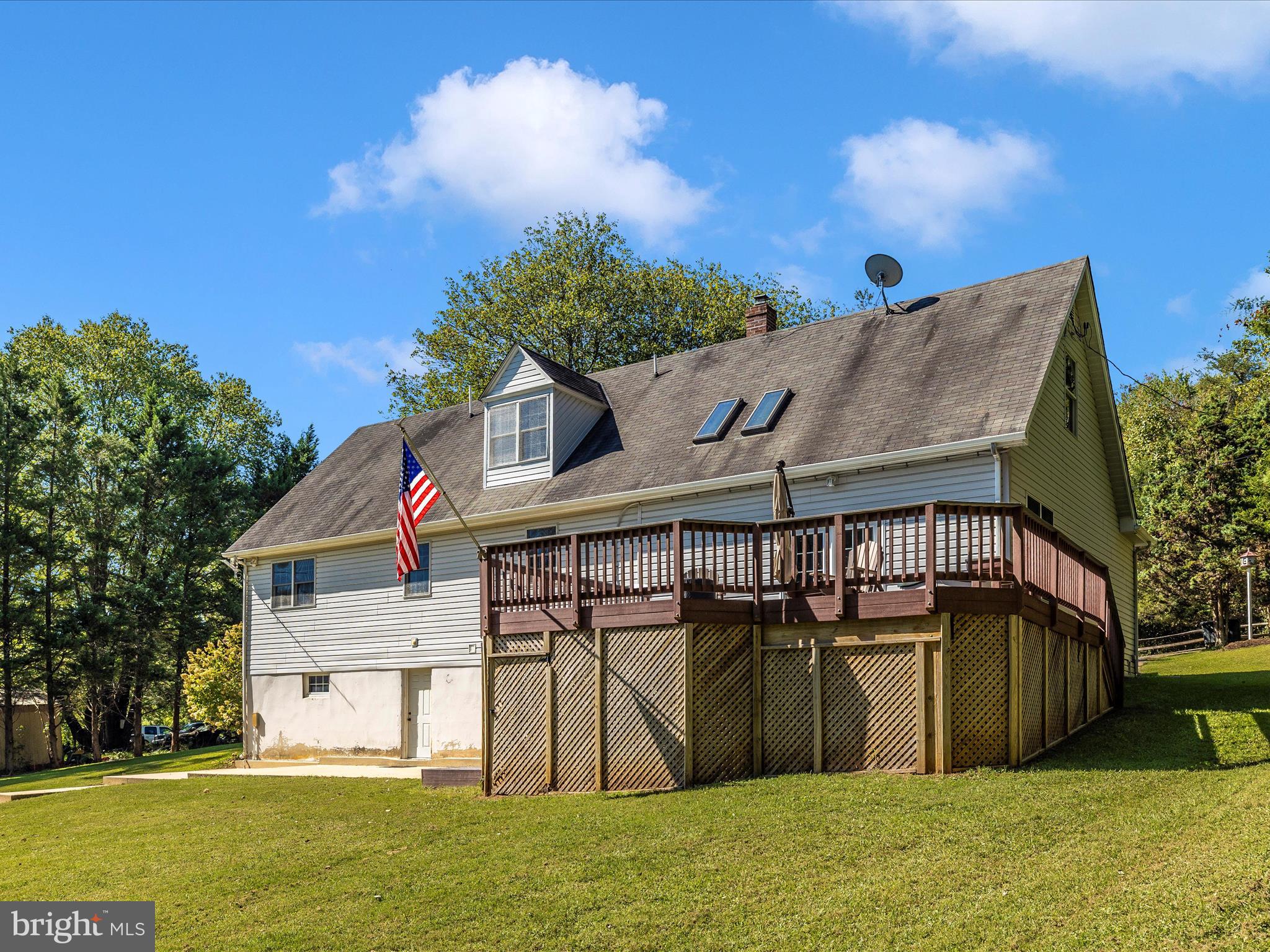 BARNESVILLE OUTSIDE - Residential