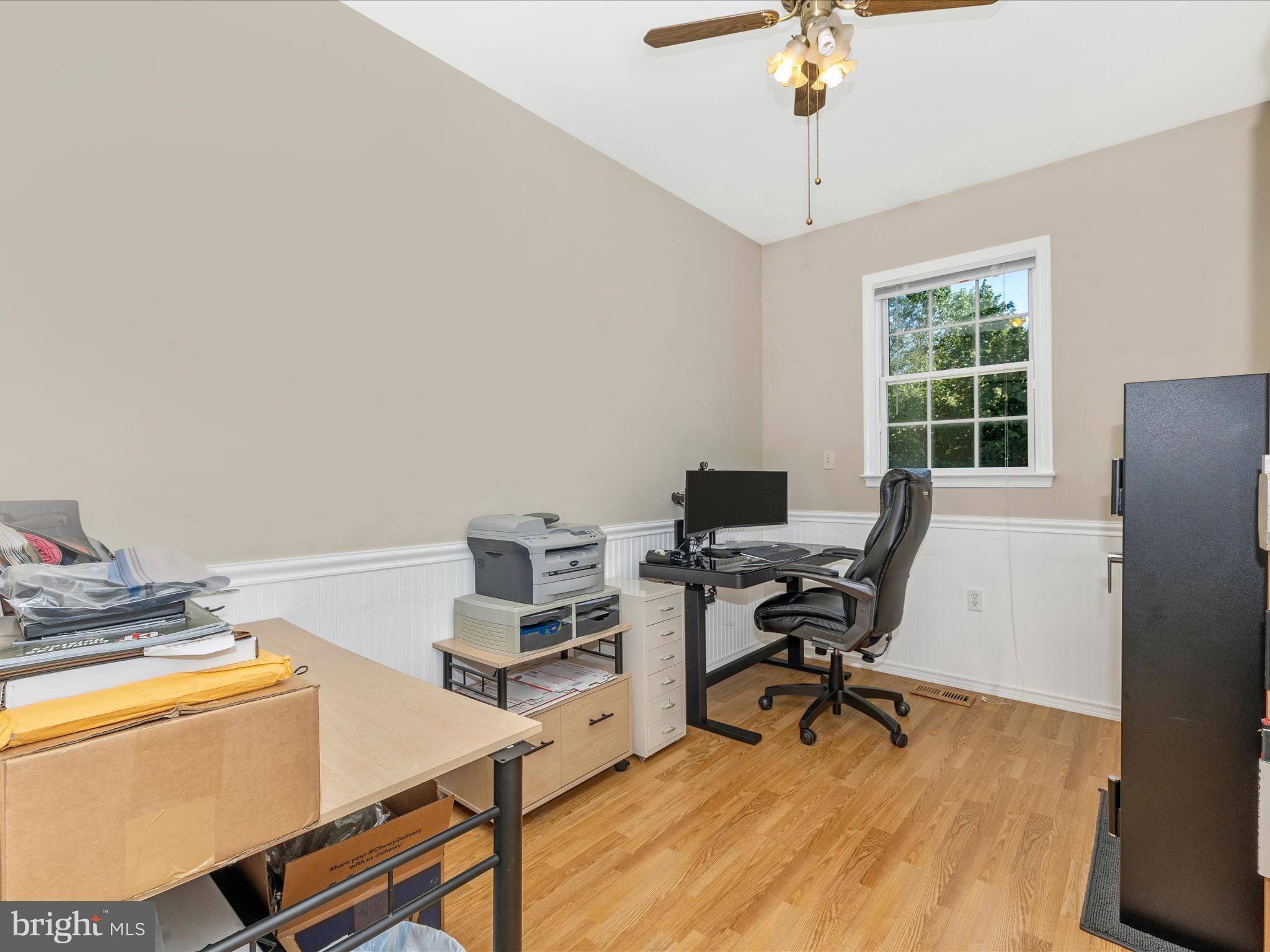 BARNESVILLE OUTSIDE - Residential