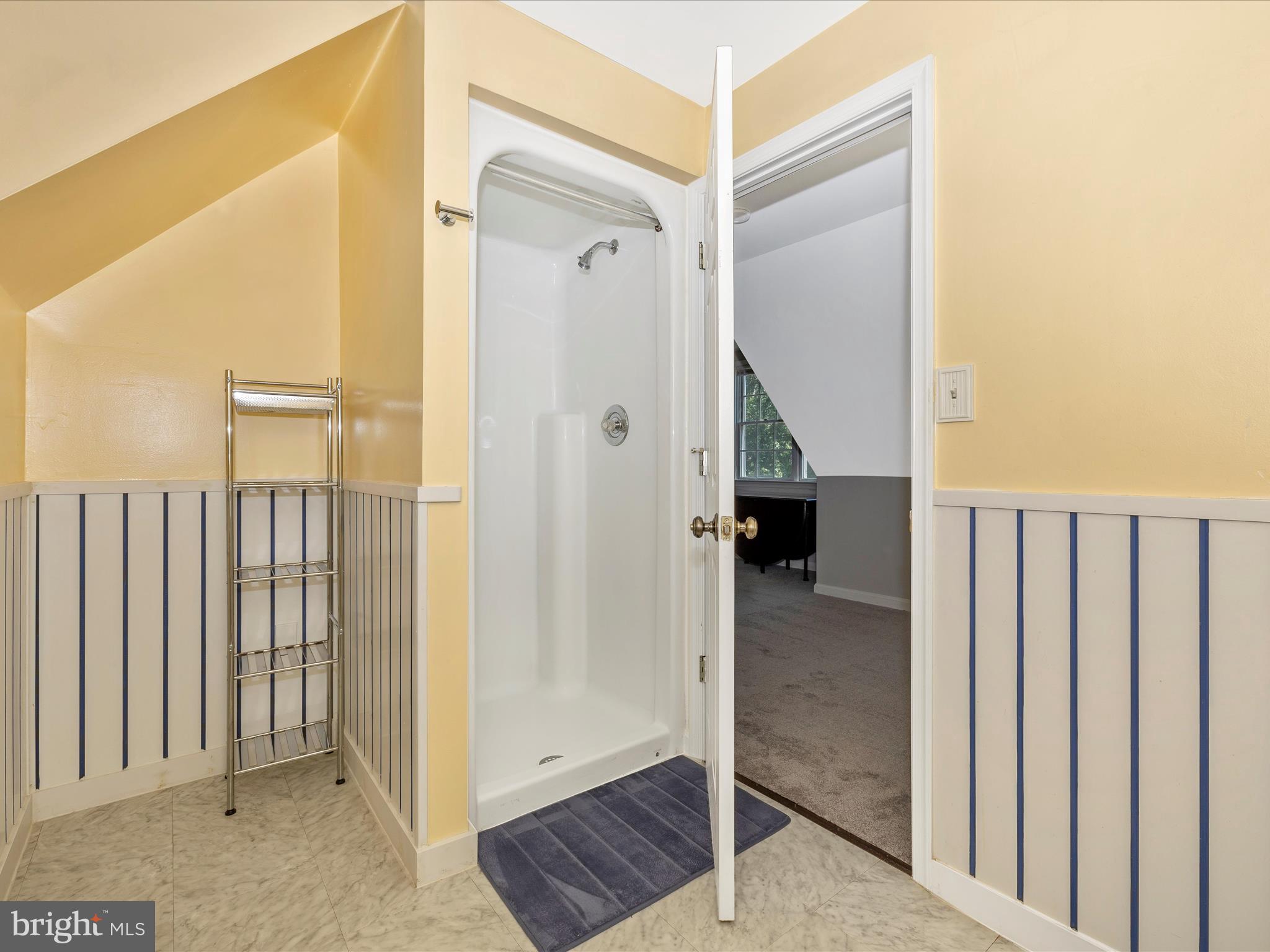 BARNESVILLE OUTSIDE - Residential