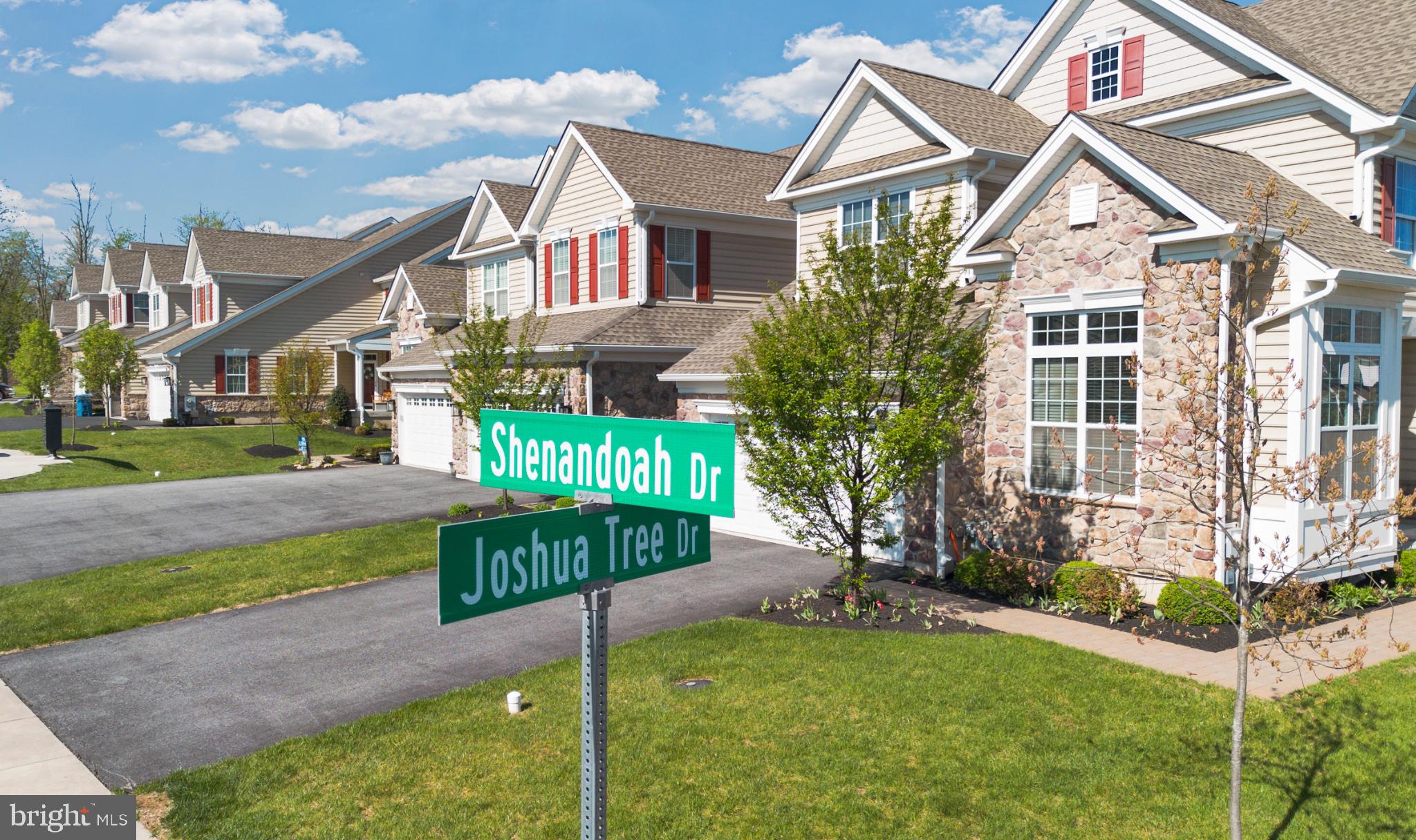 WHITE SPRINGS AT PROVIDENCE - Residential