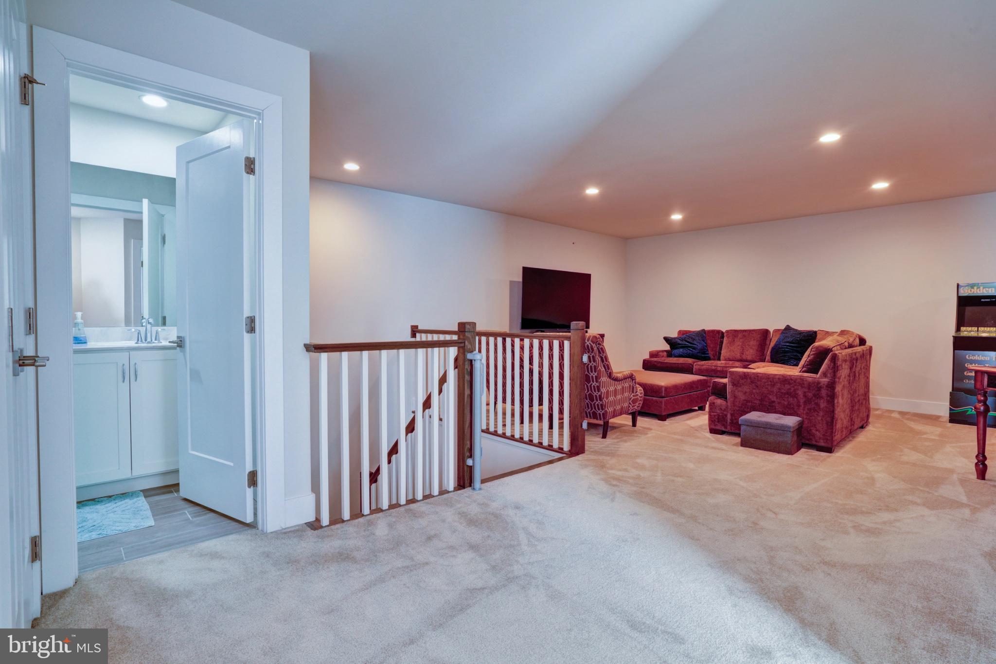 WHITE SPRINGS AT PROVIDENCE - Residential