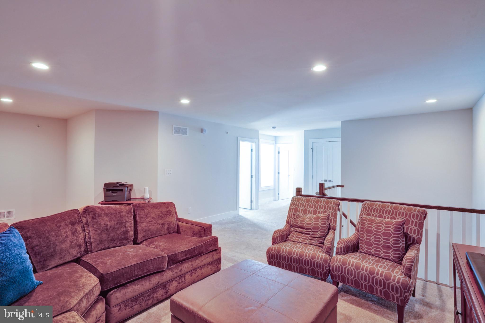 WHITE SPRINGS AT PROVIDENCE - Residential