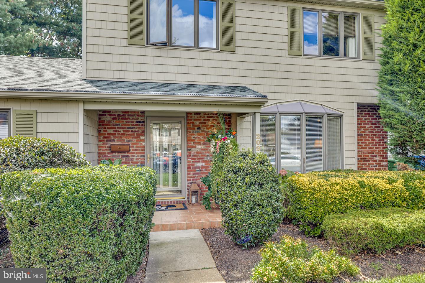 209 HARVEST ROAD
