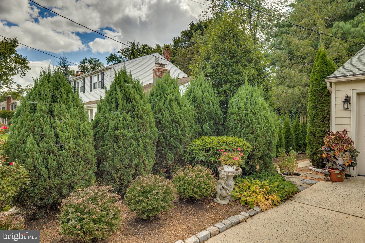 209 HARVEST ROAD