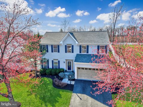 Photo of 20419 Middlebury Street, ASHBURN, VA 20147 (MLS # VALO2117882)