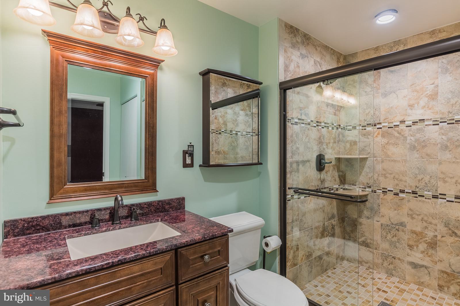 GEORGETOWN WOODS - Residential