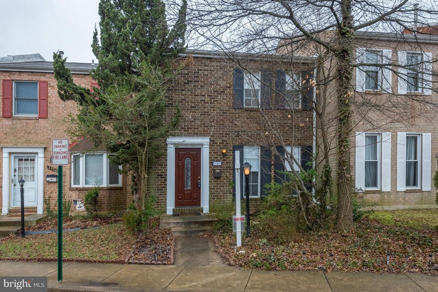 Updated, hardwood flooring through out the main level. Kitchen with newer appliances and granite counter top and all new cabinets. Owner suite with full newly update bath,newer carpet through out all the bedrooms hallway and stairs. Near  I95 , 495, Van Dorn Metro and Fairfax Parkway shopping Restaurants and much more. SOLD AS IS, home inspection welcome.