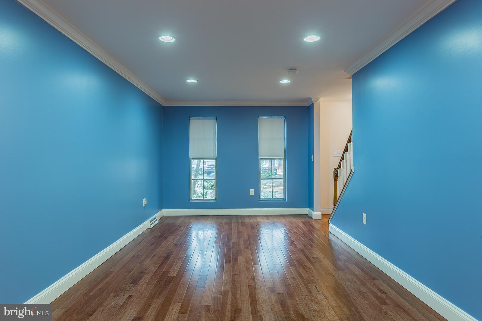 GEORGETOWN WOODS - Residential