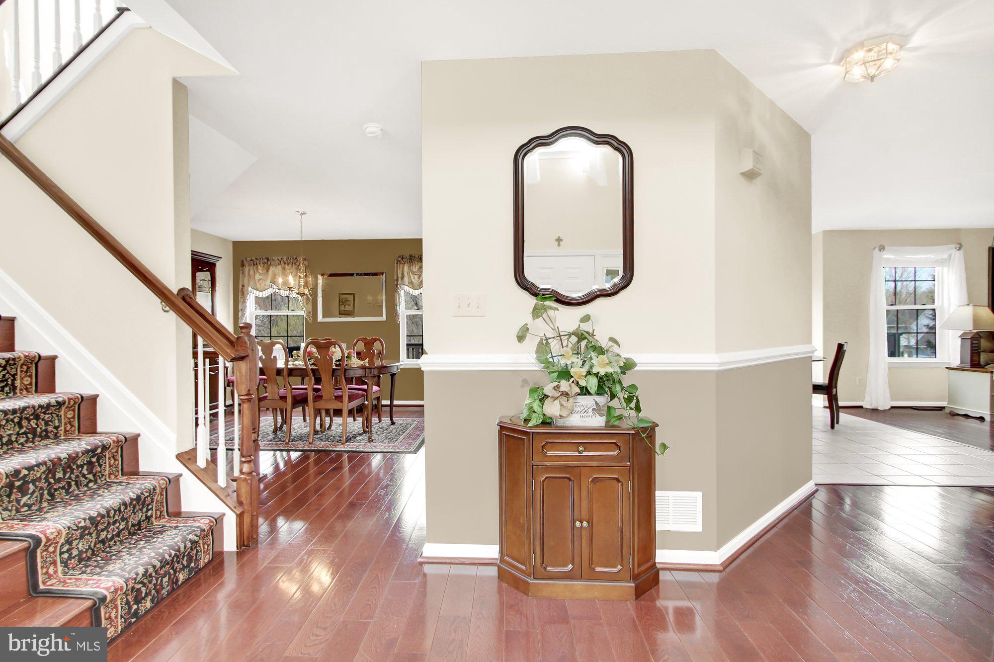 HENDERSON MANOR - Residential