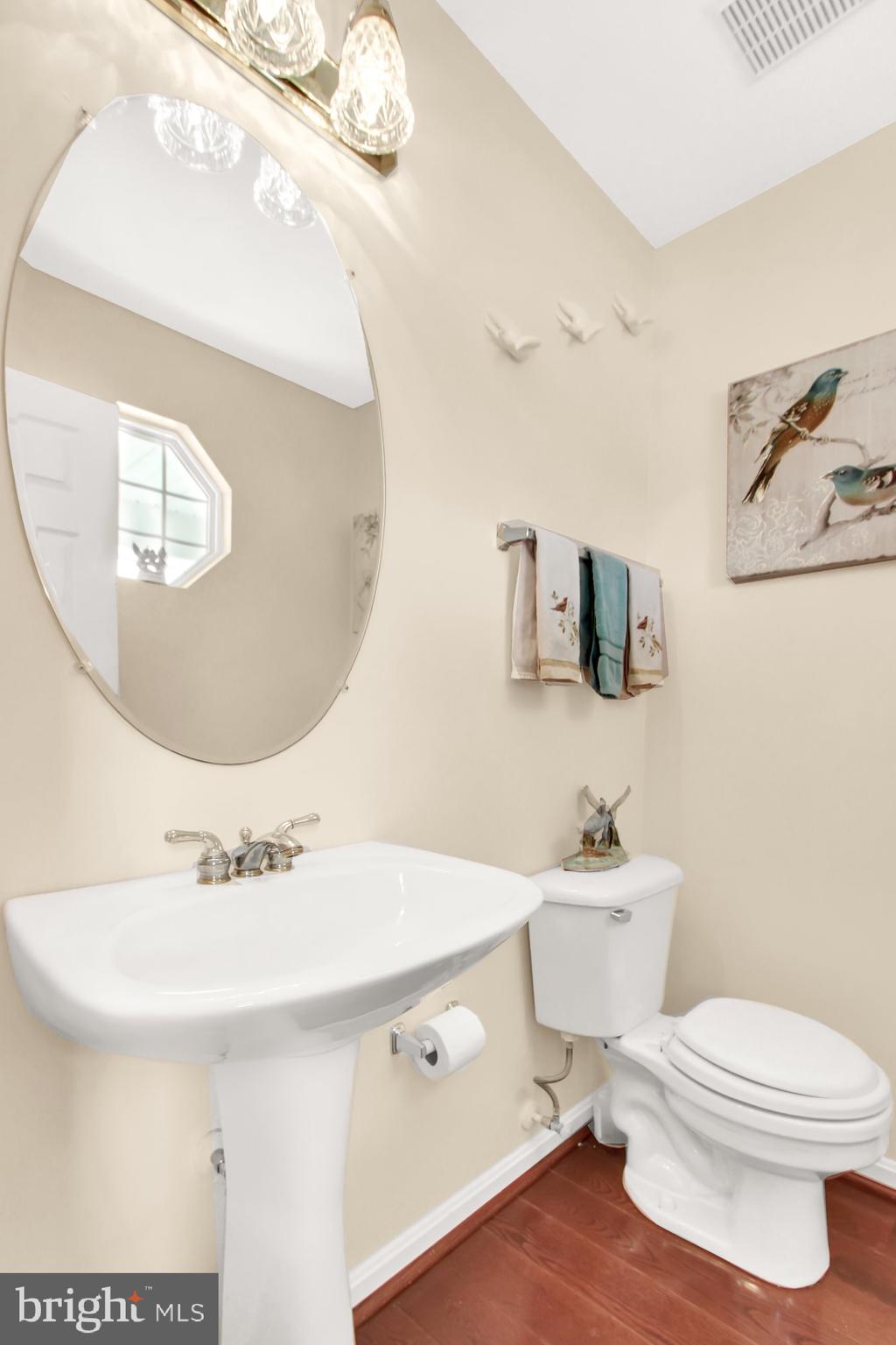 HENDERSON MANOR - Residential