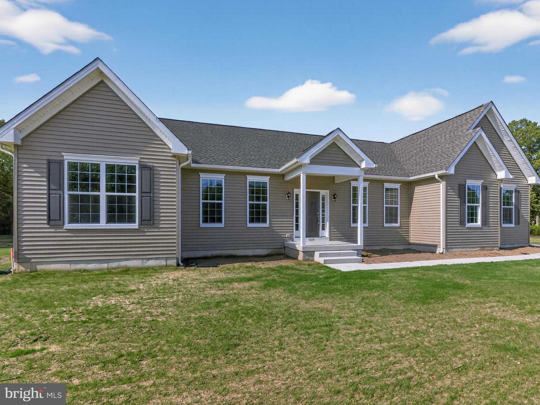 5 FULTON COURT