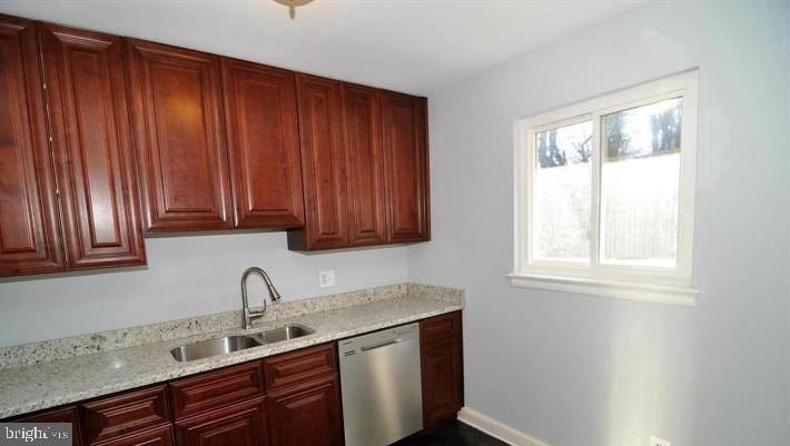 MCLEAN MANOR - Residential Lease