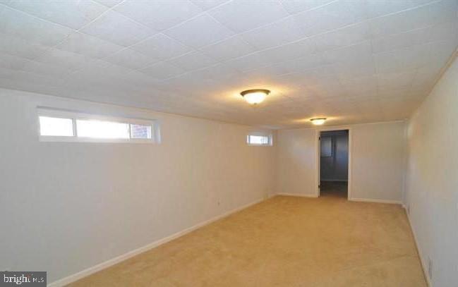 MCLEAN MANOR - Residential Lease