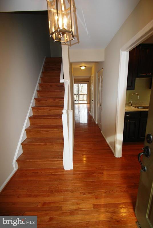 LOFTRIDGE - Residential Lease