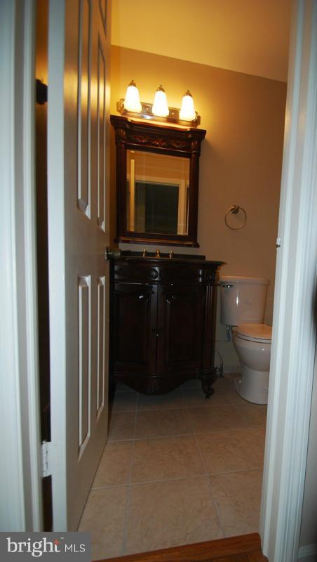 LOFTRIDGE - Residential Lease