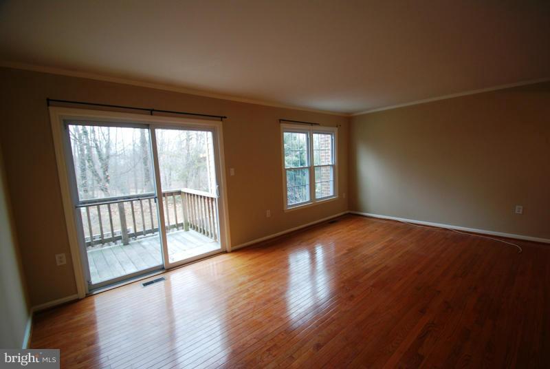 LOFTRIDGE - Residential Lease