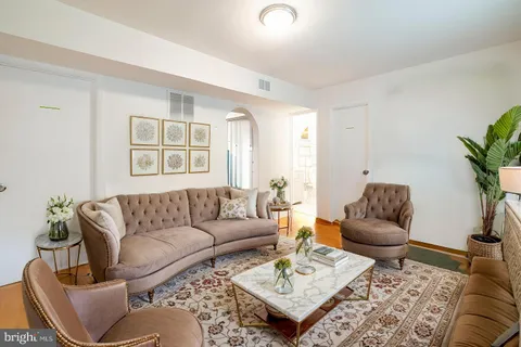 2815 Bass Court, Alexandria, VA 22306 - MLS#: VAFX2241370