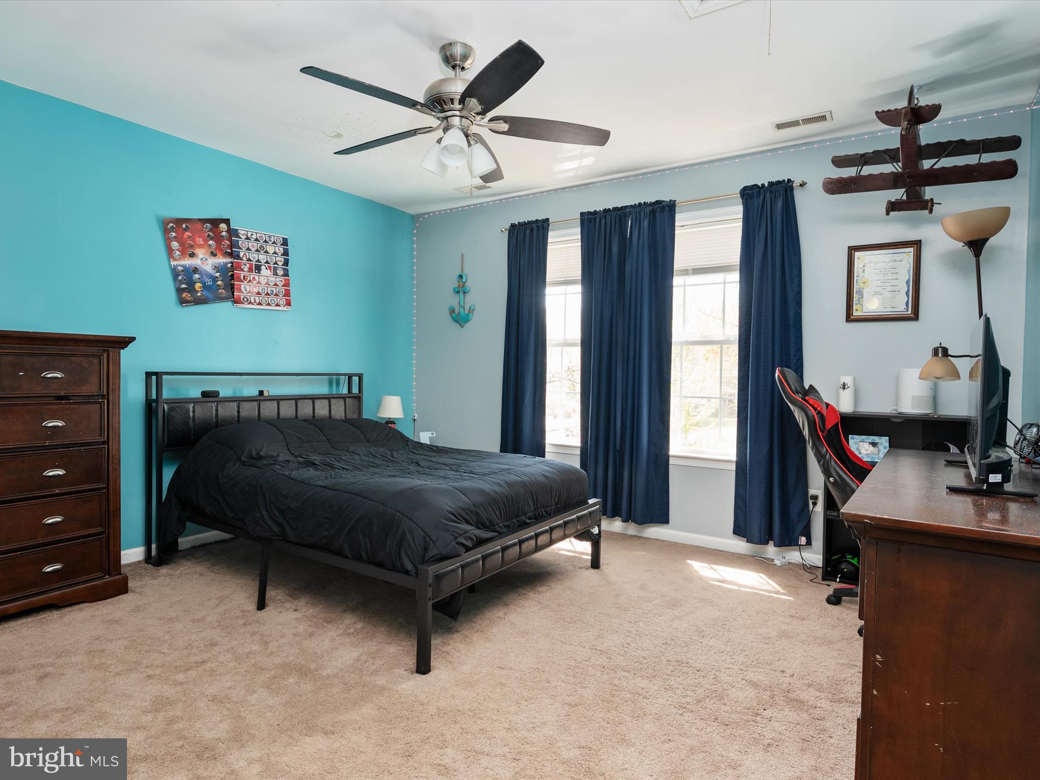 AVALON SHORES - Residential