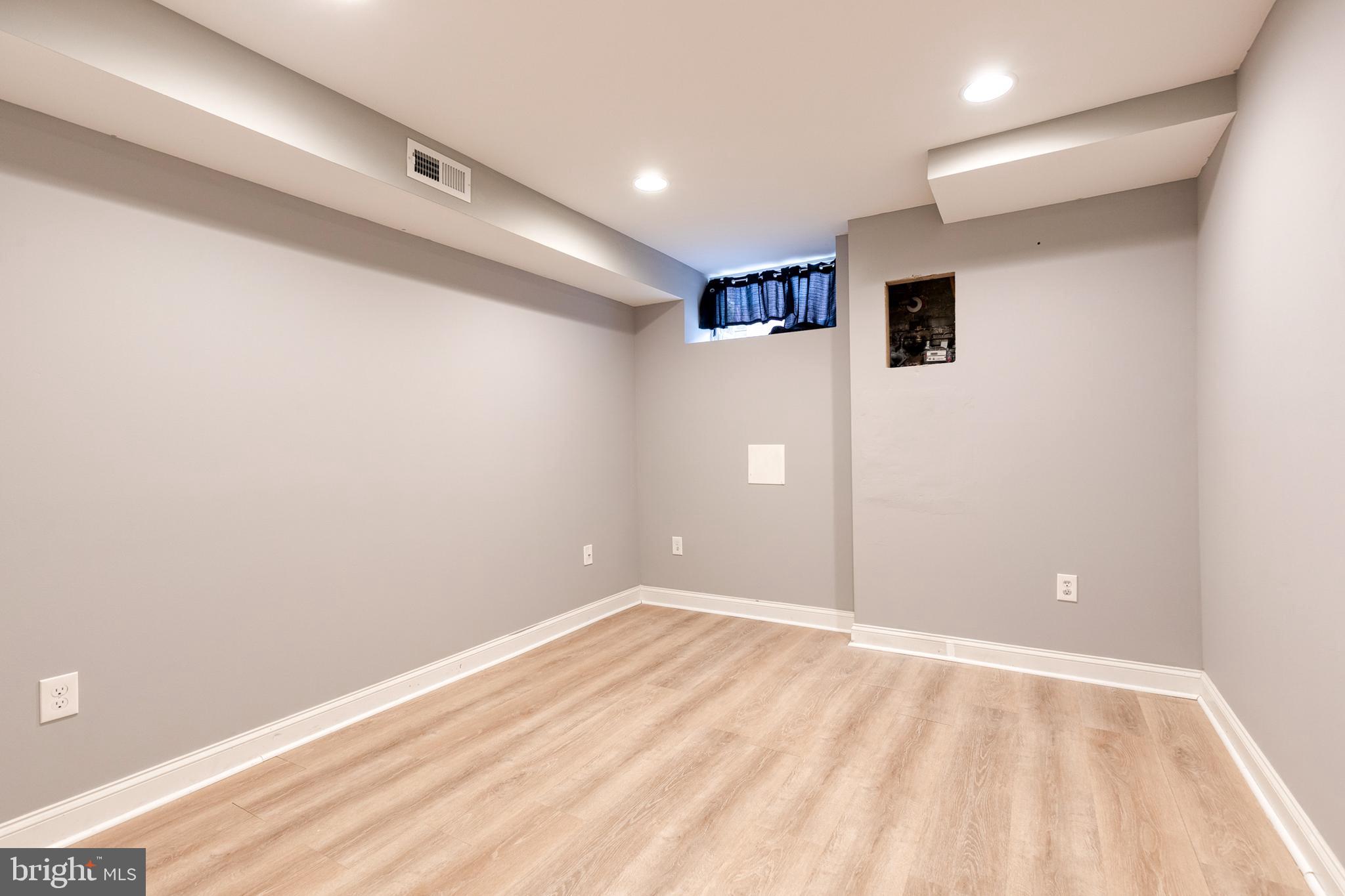 CANTON - Residential Lease