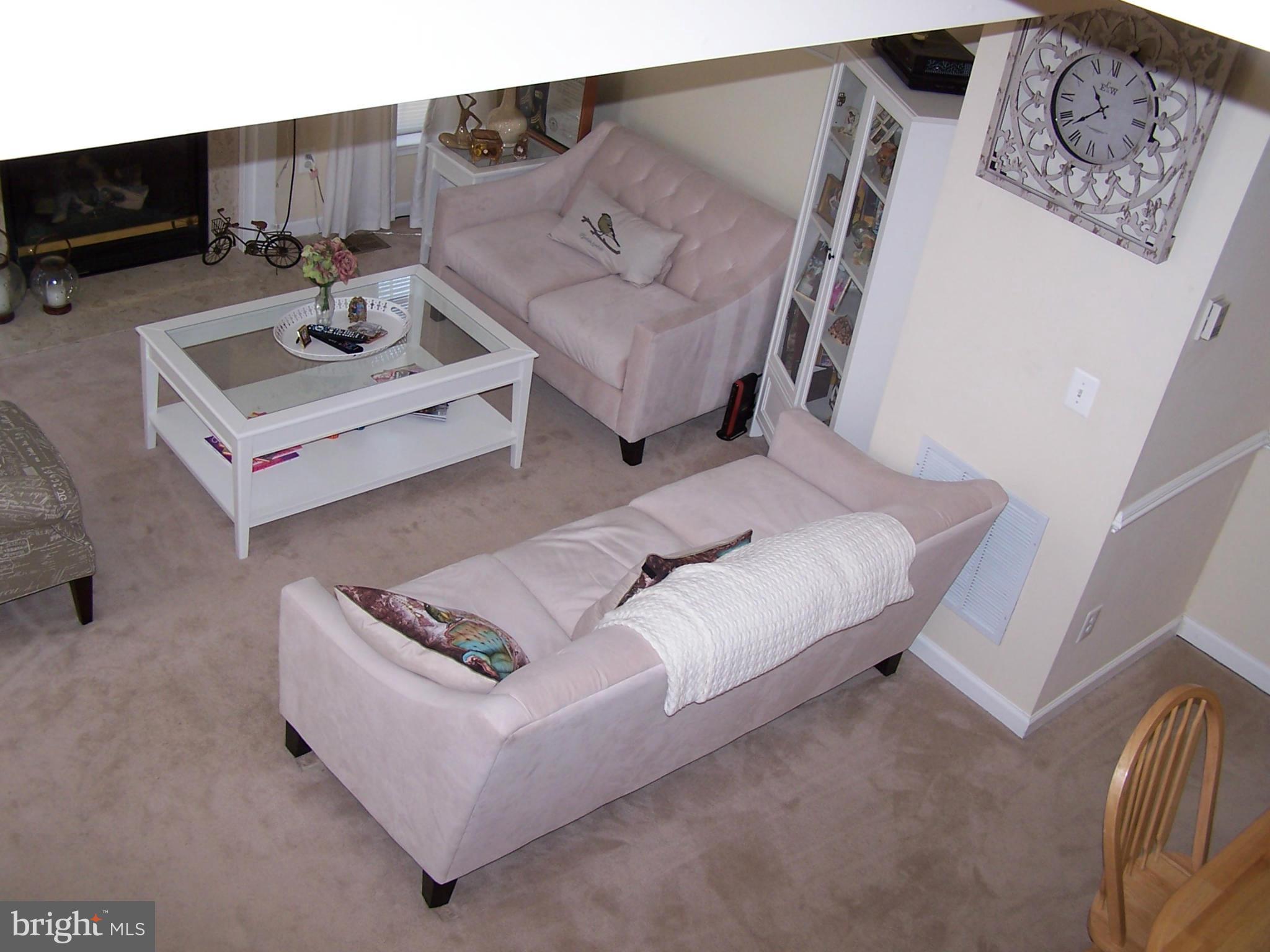 HUNTINGTON GROVE - Residential Lease