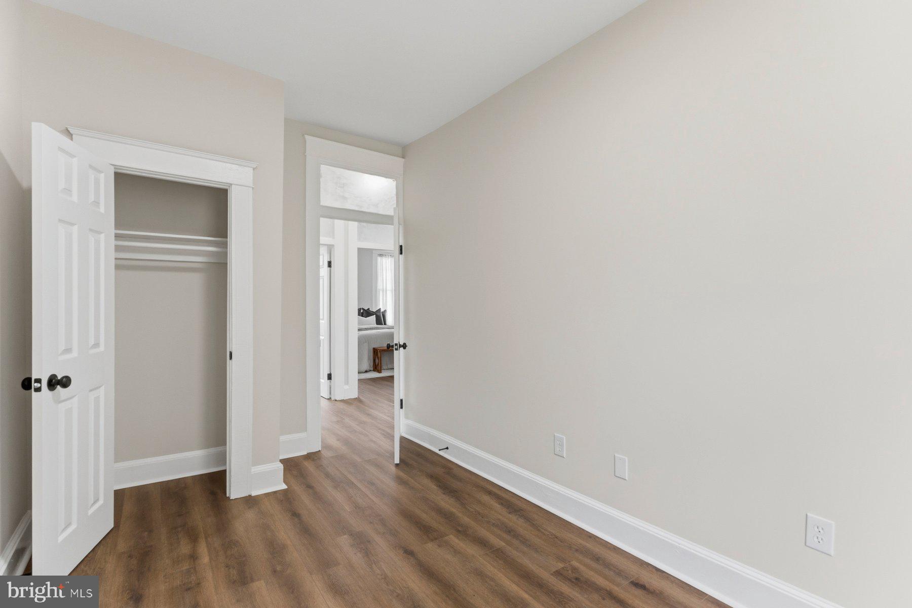 WINSTON GOVANS - Residential