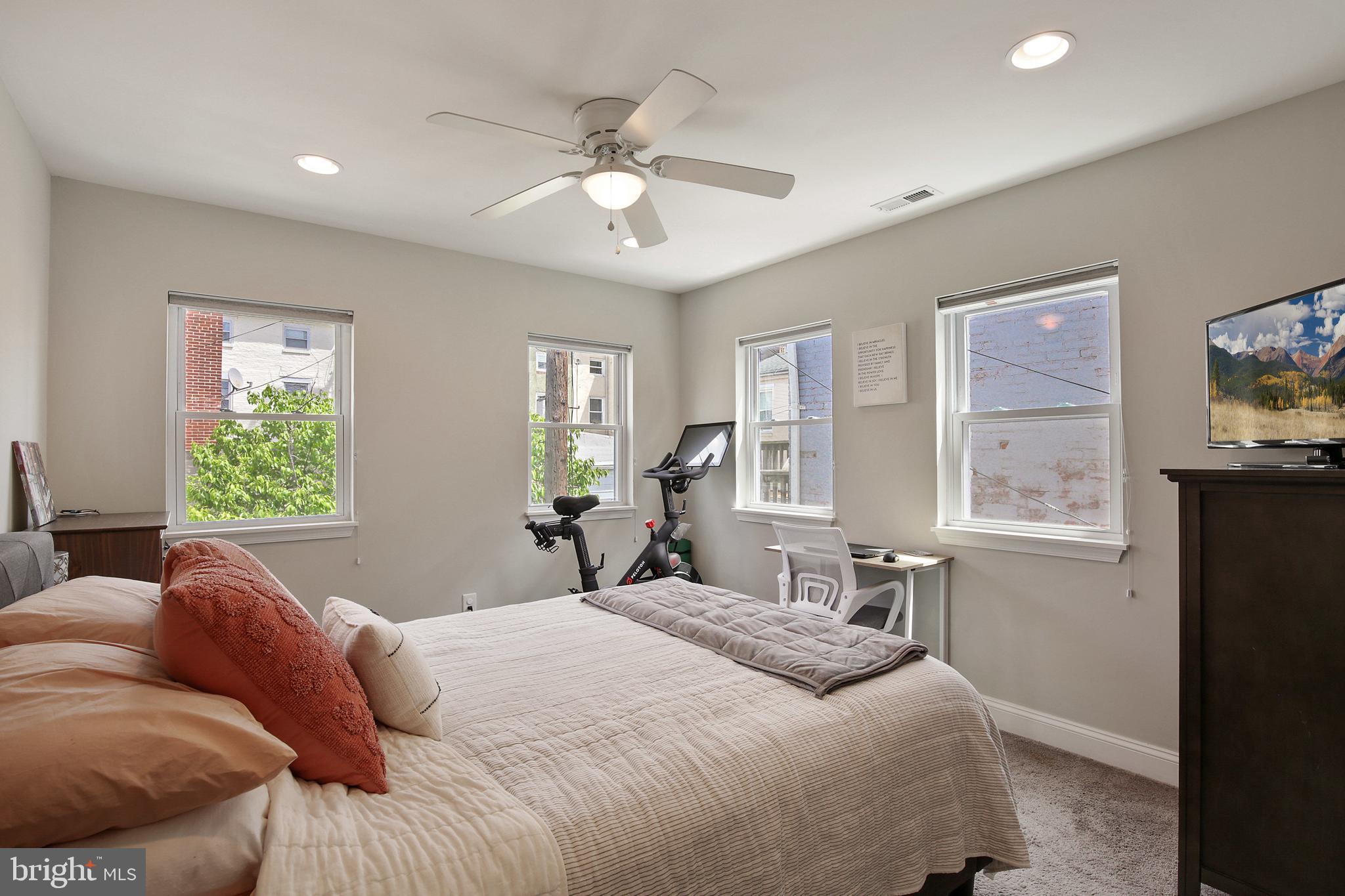 UPPER FELLS POINT - Residential