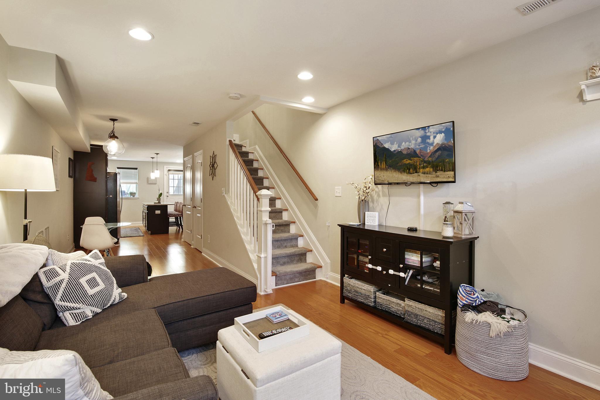 UPPER FELLS POINT - Residential