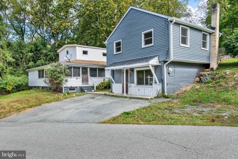 Homes For Sale - 2017 Millcreek Road<br/> LANCASTER, PA 17602