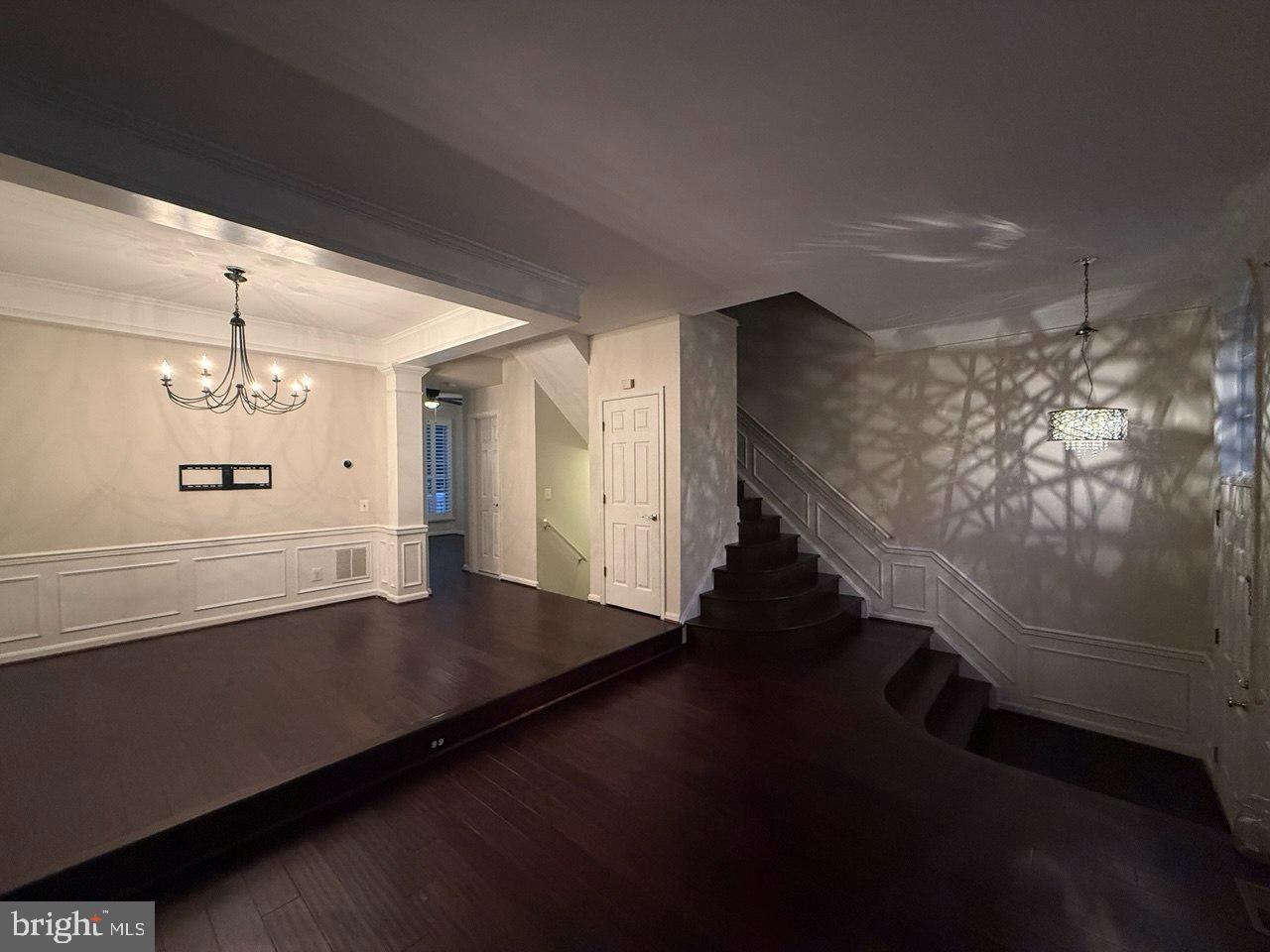 LOWES ISLAND/CASCADES - Residential Lease