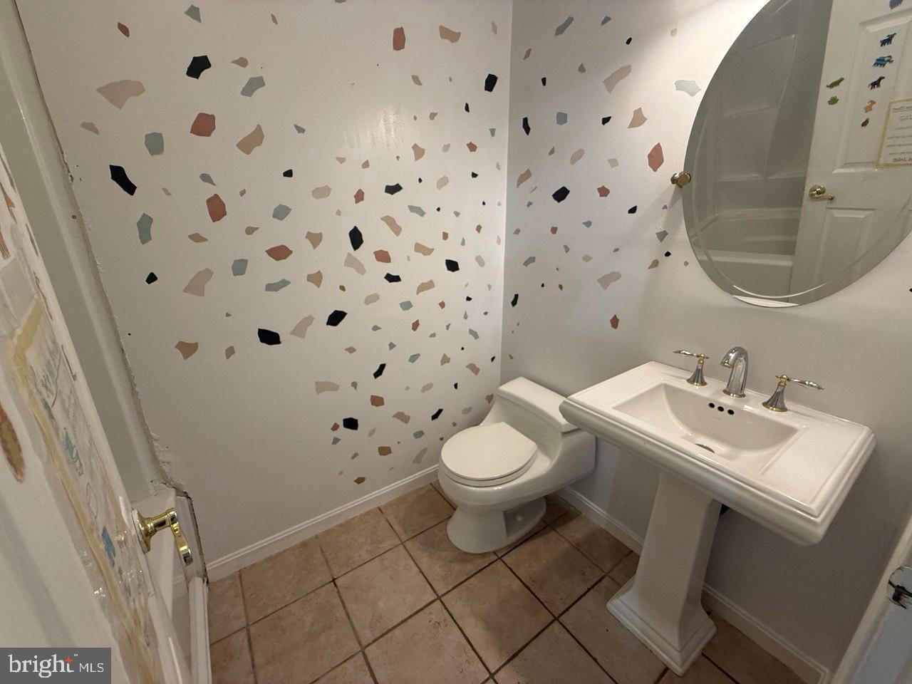 LOWES ISLAND/CASCADES - Residential Lease